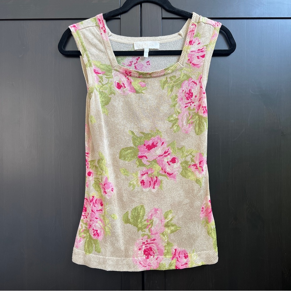 Escada Cream Floral Sleeveless Tank with Pink Roses Size EU 34